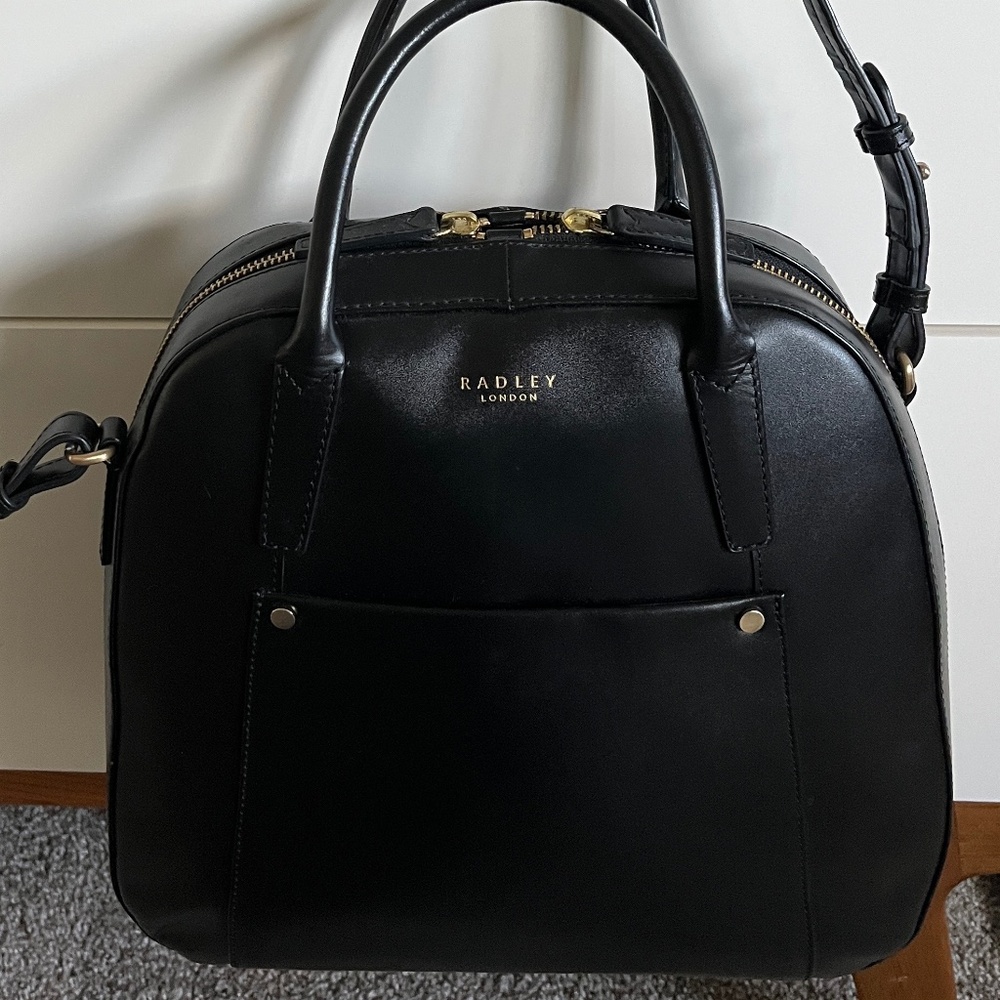 Radley London like new condition real leather black crossbody or shoulder bag